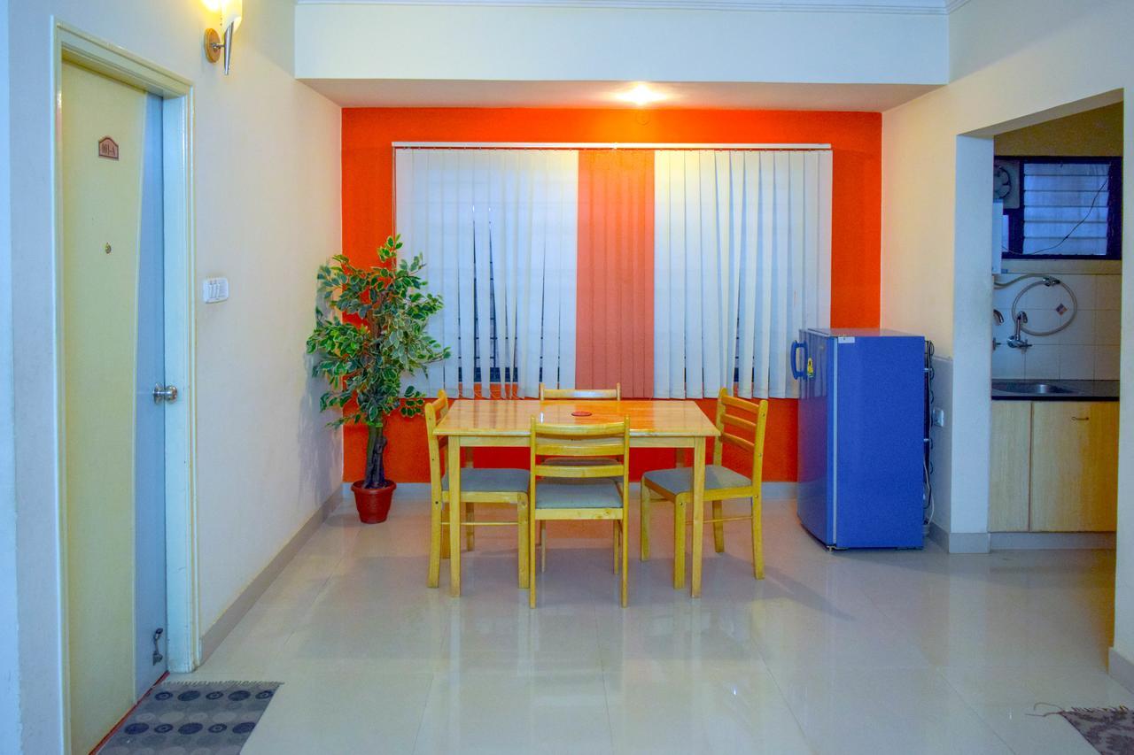 Oyo 5934 Lokaz Hotel Bangalore Luaran gambar